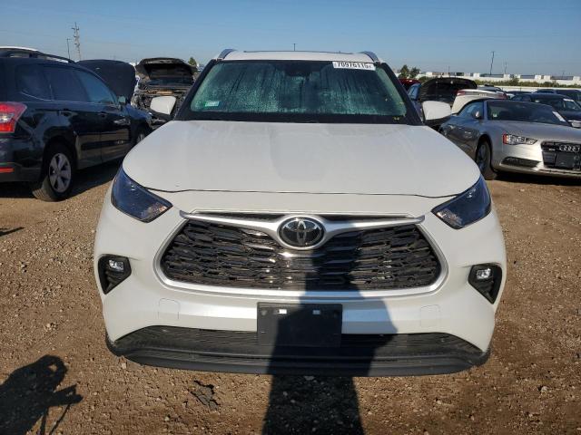 2022 TOYOTA HIGHLANDER XLE 5TDGZRBH9NS586665