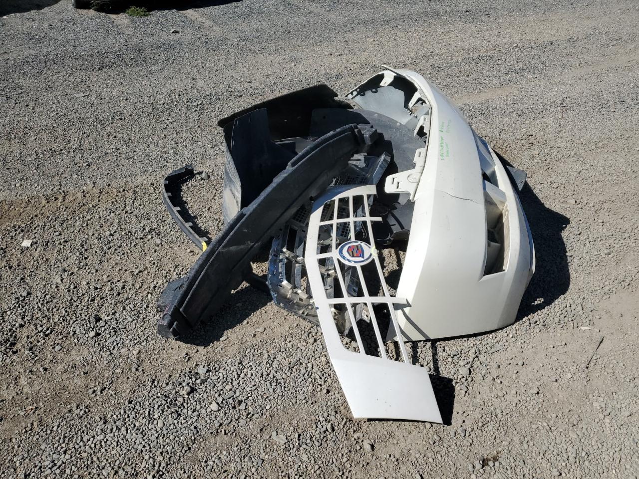 CADILLAC ESCALADE ESV LUXURY