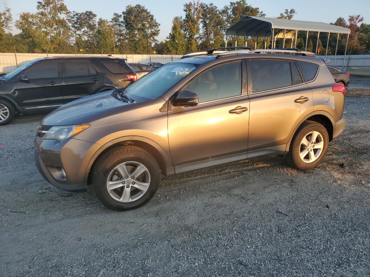 TOYOTA RAV4 XLE
