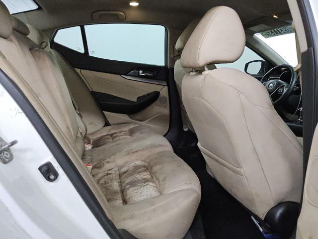 2016 NISSAN MAXIMA 3.5S 1N4AA6AP2GC408384