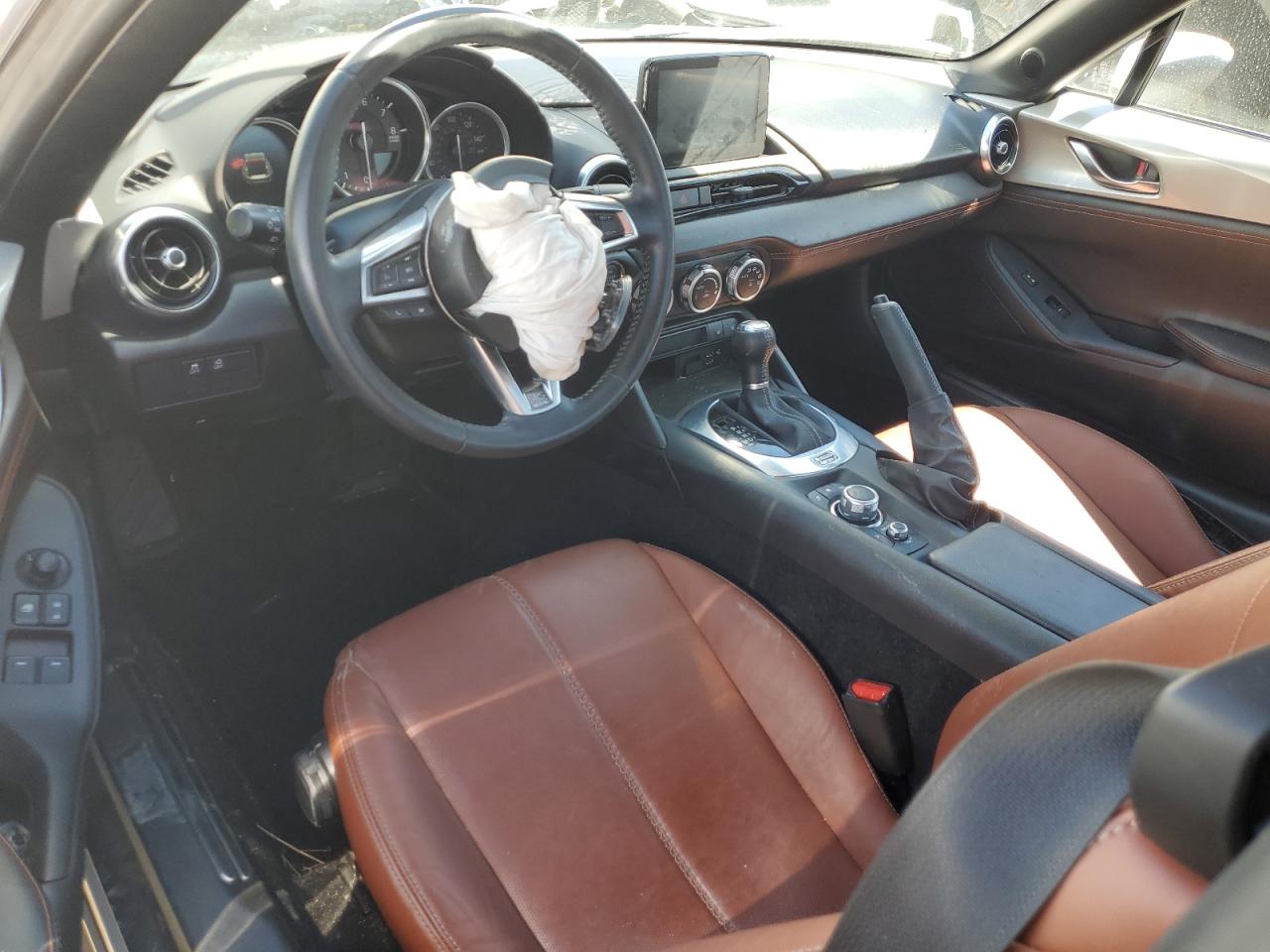 MAZDA MX-5 GRAND TOURING