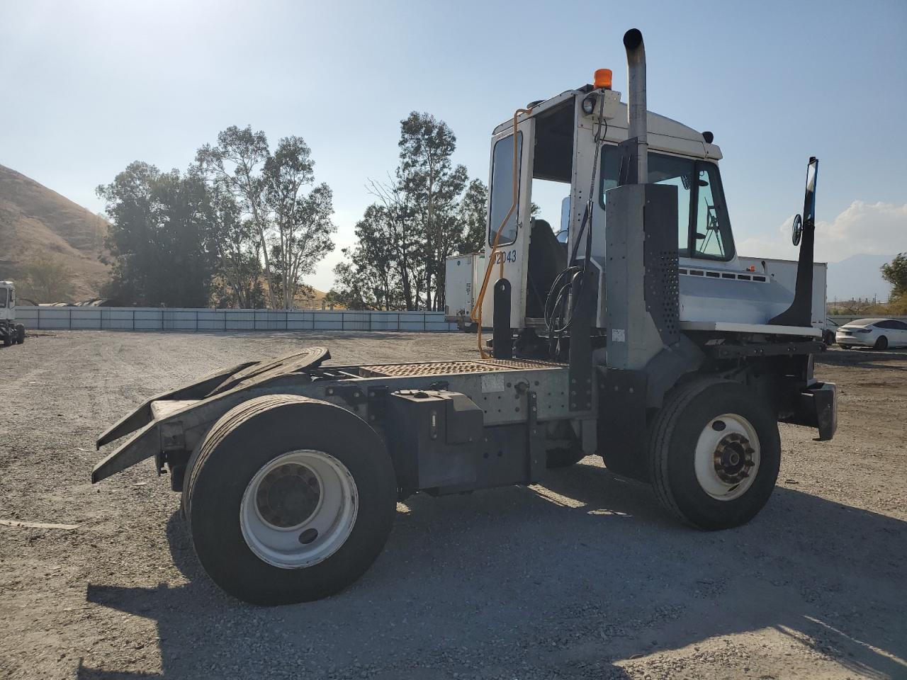 Lot #3231238096 2019 KALMAR OTTAWA4X2