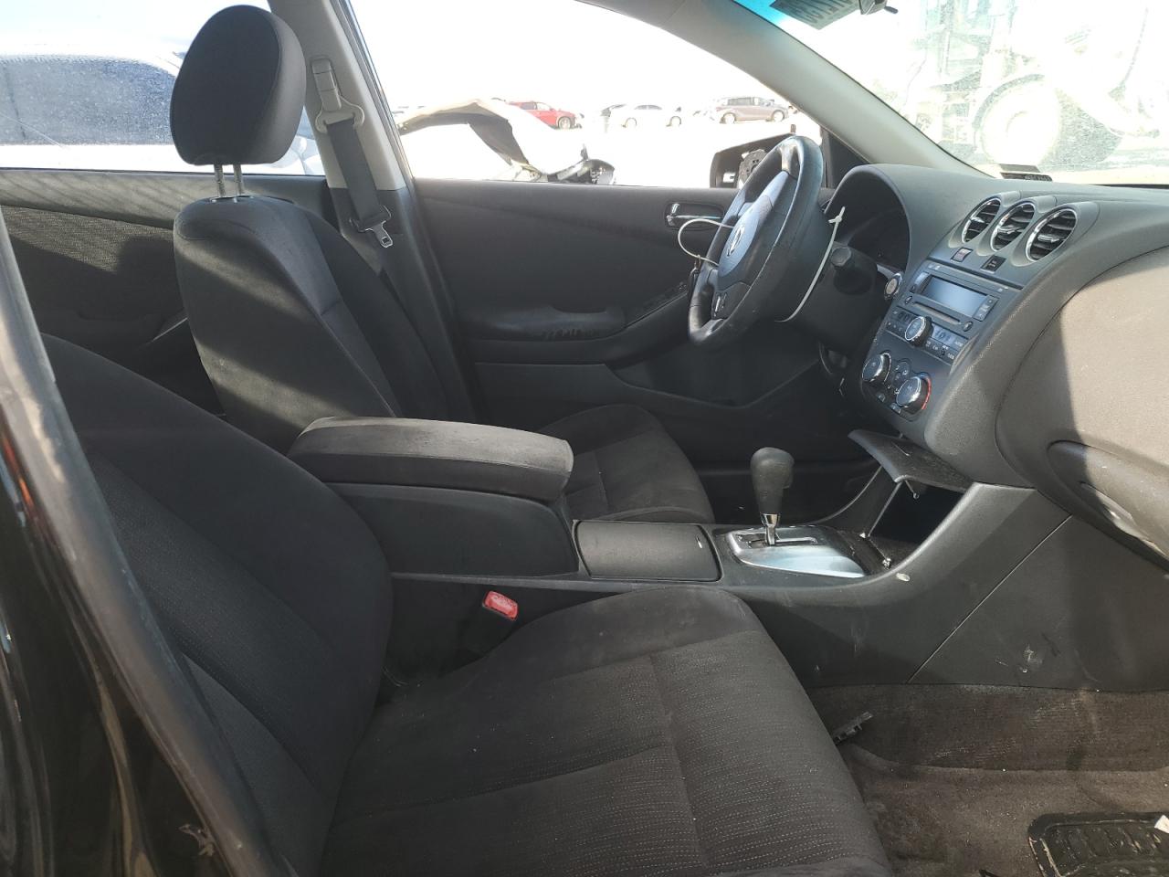 NISSAN ALTIMA BASE