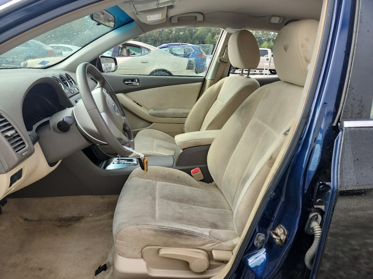 NISSAN ALTIMA BASE