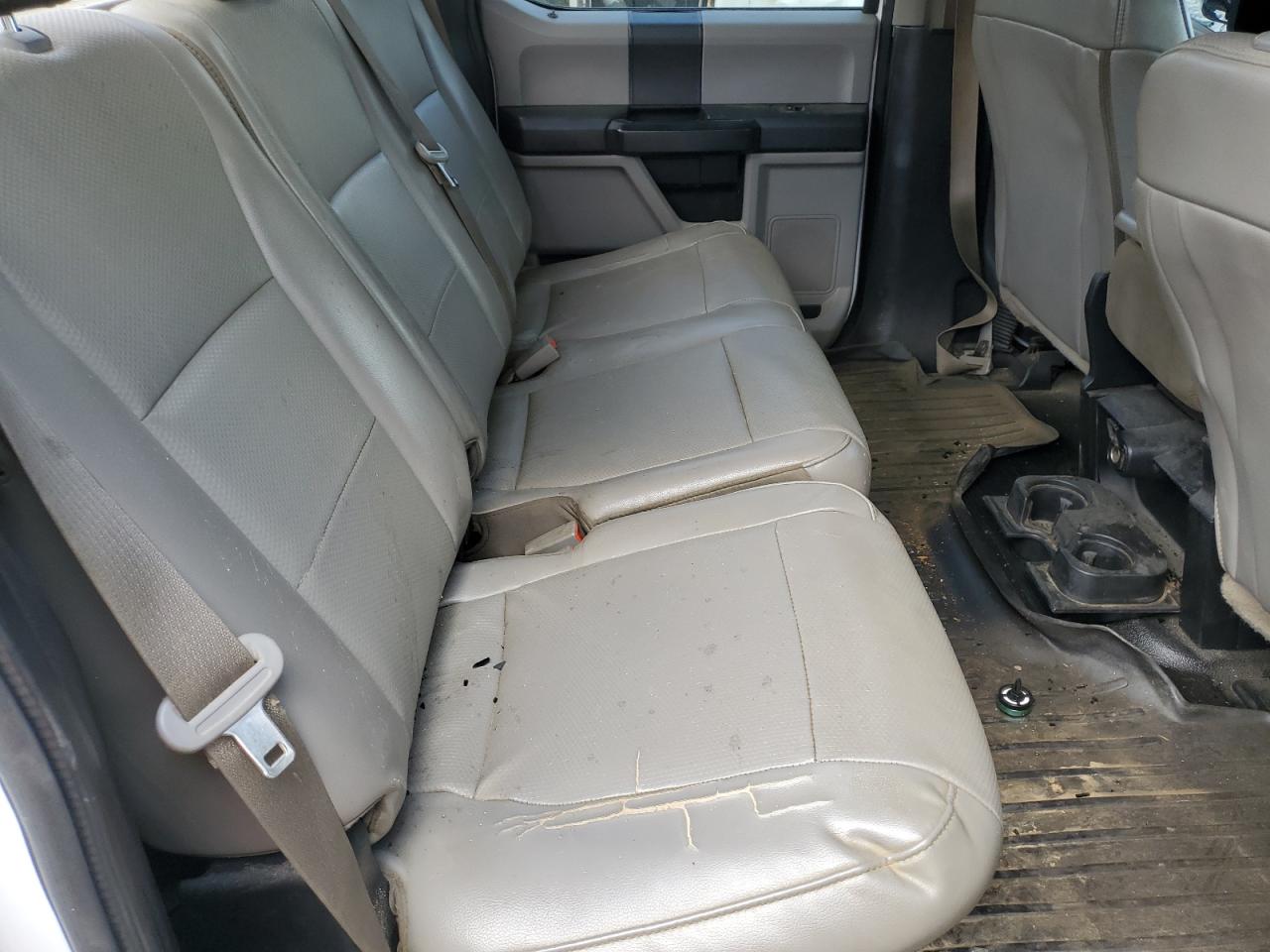 FORD F-350 SUPER DUTY