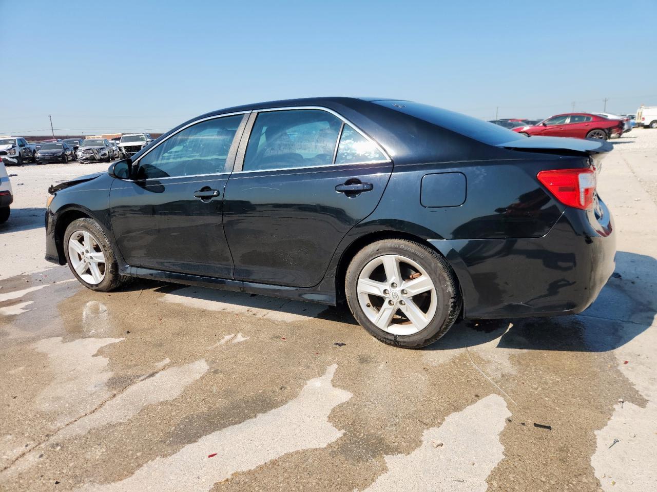TOYOTA CAMRY L