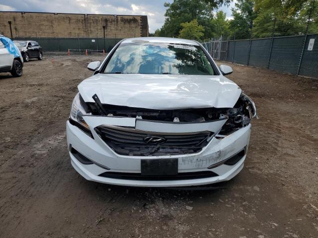 2017 HYUNDAI SONATA SE 5NPE24AFXHH577725