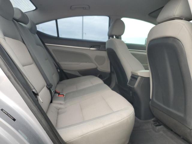 2017 HYUNDAI ELANTRA SE 5NPD84LFXHH030221