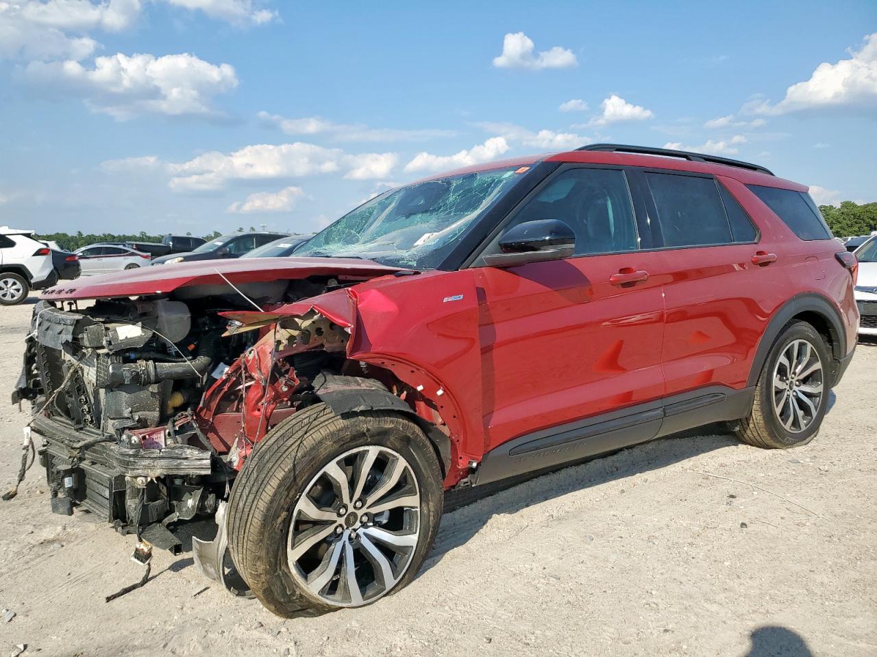  Salvage Ford Explorer