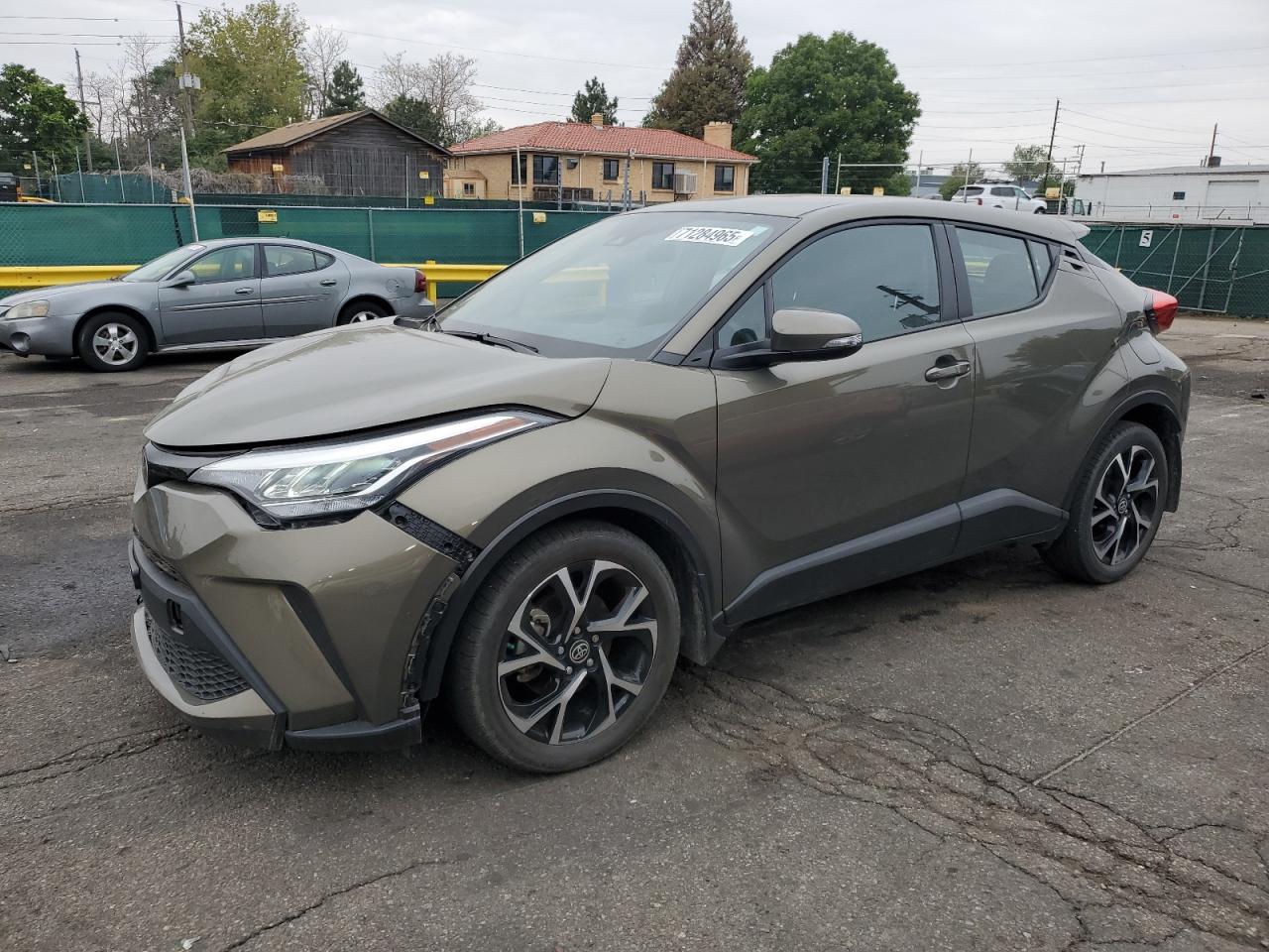 TOYOTA C-HR XLE