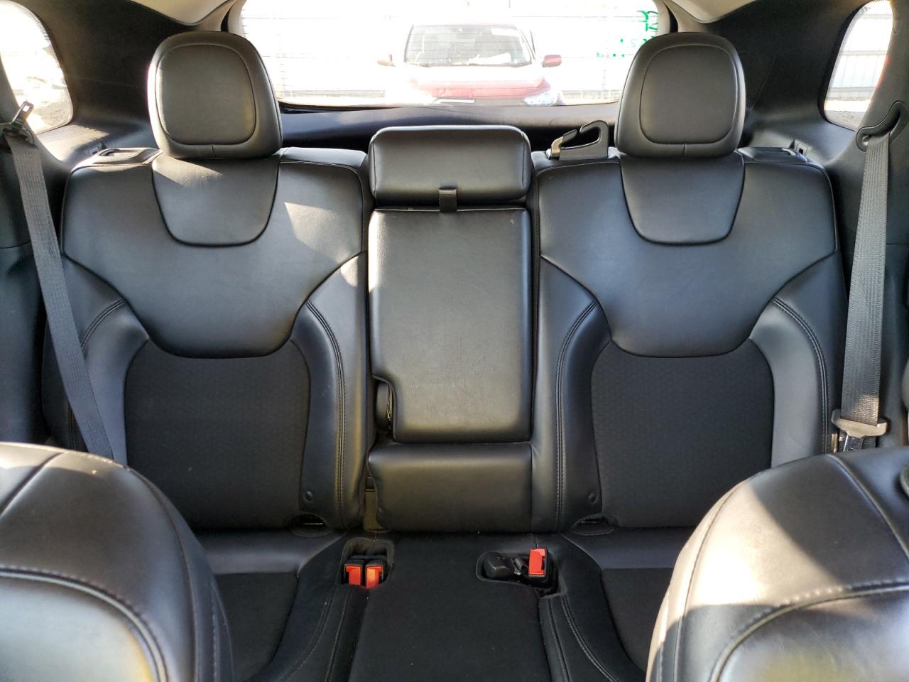 JEEP GRAND CHEROKEE LATITUDE PLUS