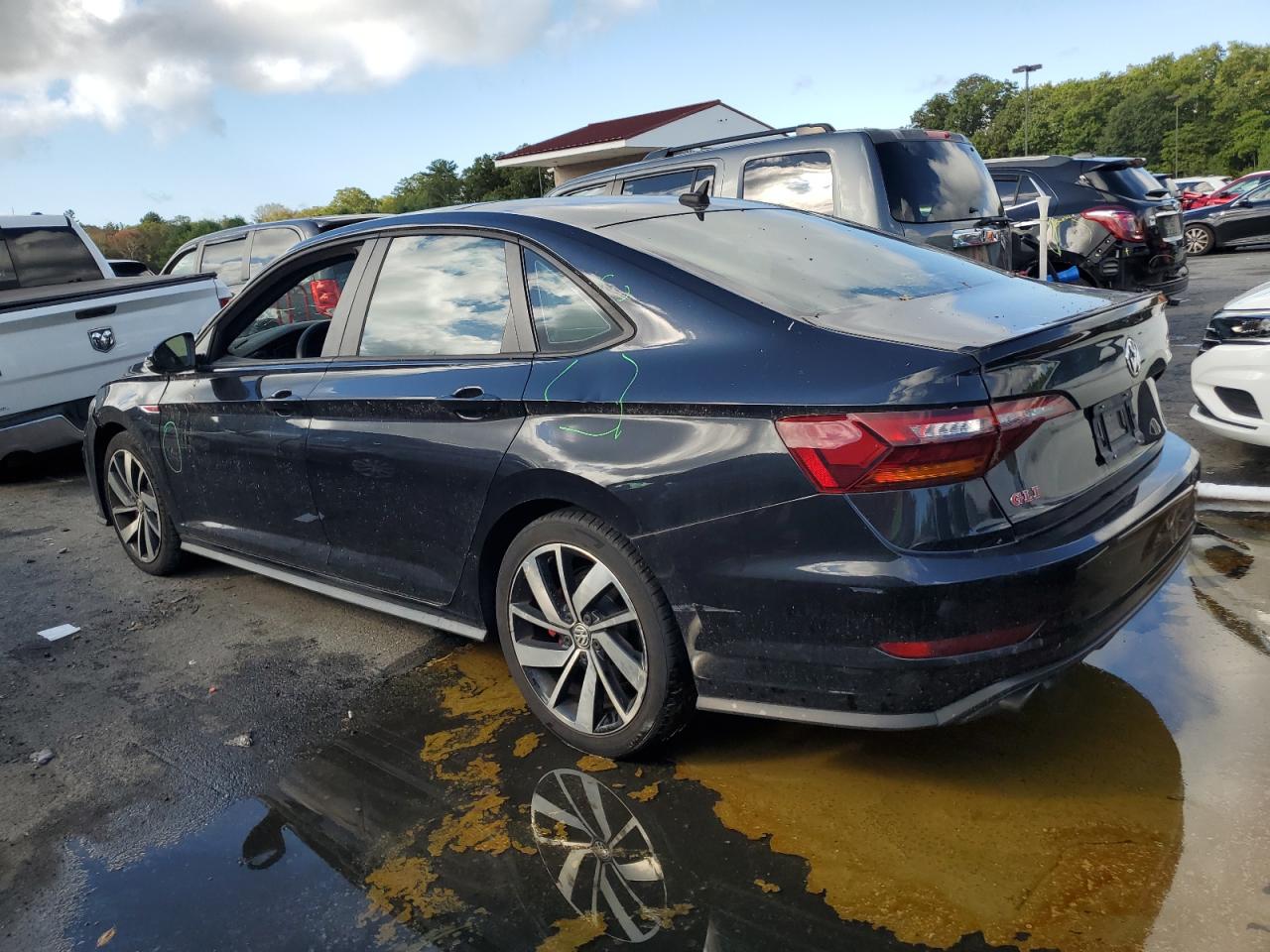 Lot #3301850326 2019 VOLKSWAGEN JETTA GLI