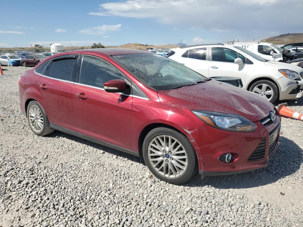 FORD FOCUS TITANIUM