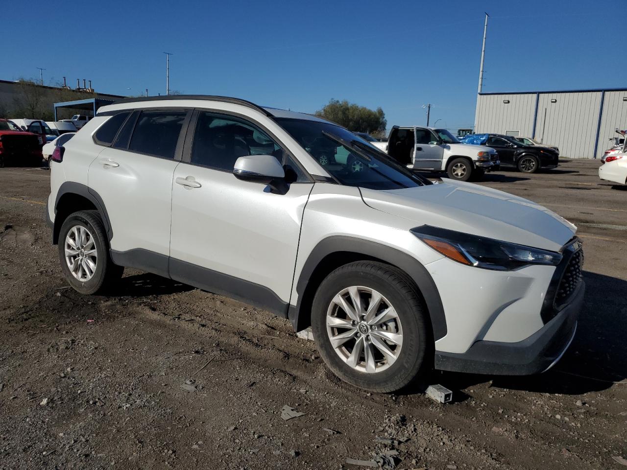 TOYOTA COROLLA CROSS LE