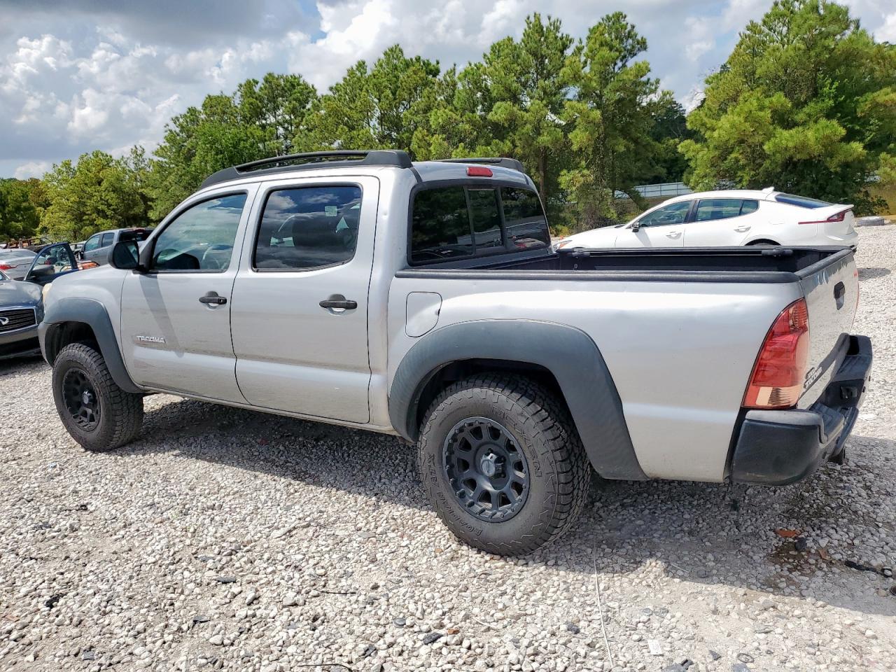 TOYOTA TACOMA DOUBLE CAB