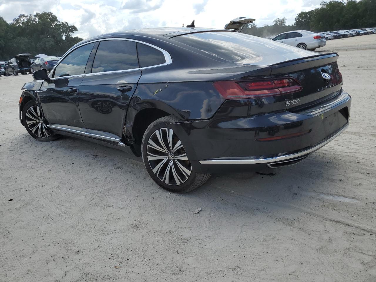 VOLKSWAGEN ARTEON SE