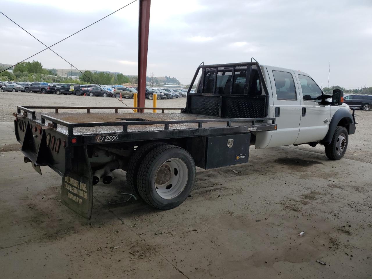 FORD F-550 SUPER DUTY