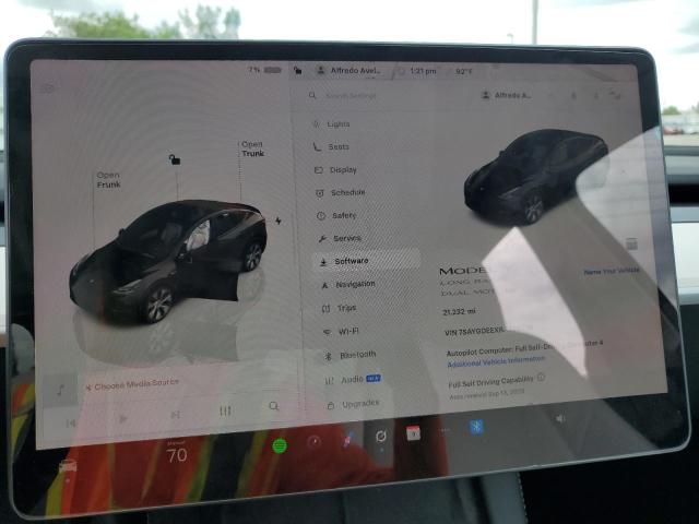 2024 TESLA MODEL Y 7SAYGDEEXRA220836