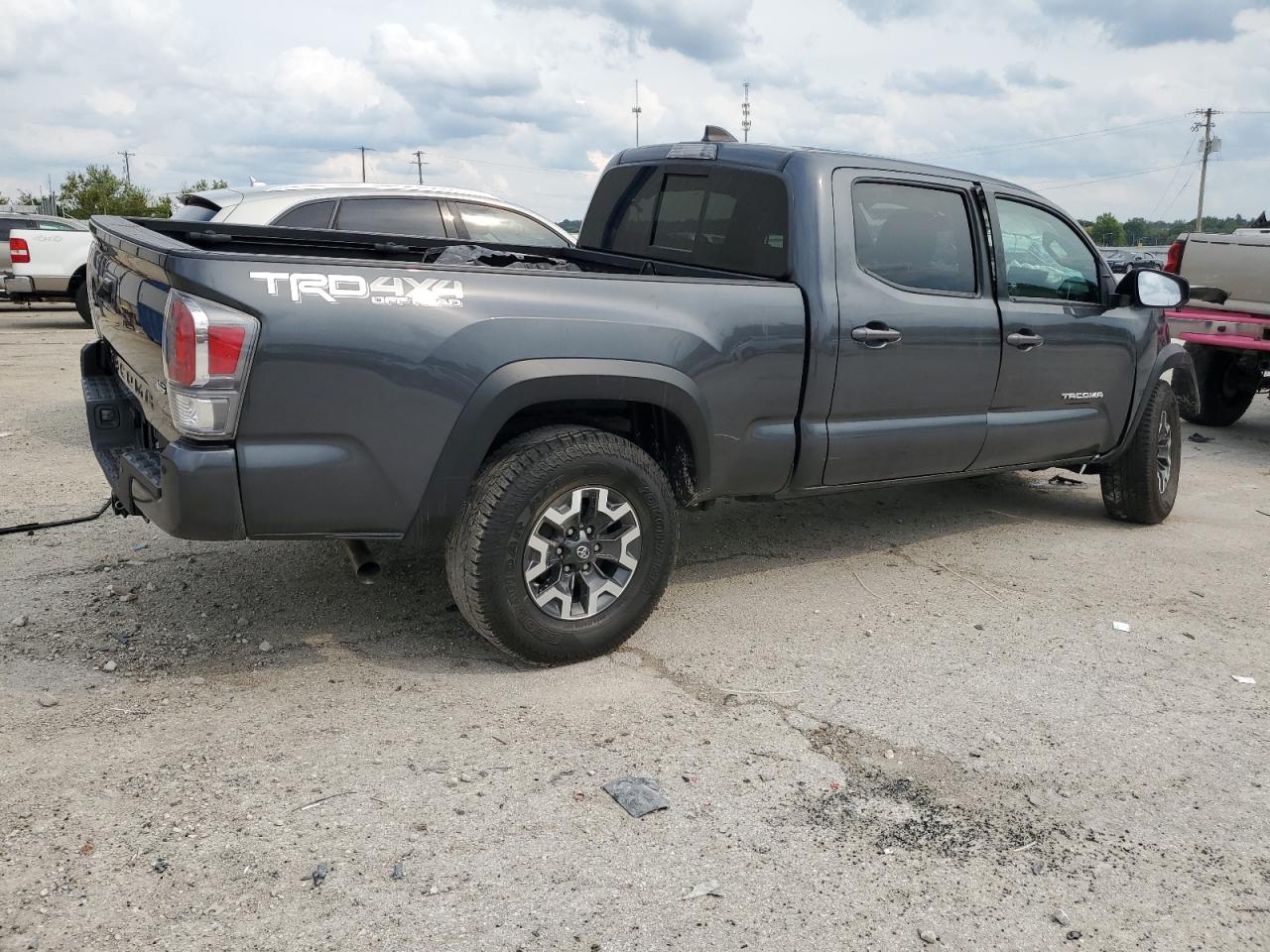 TOYOTA TACOMA DOUBLE CAB