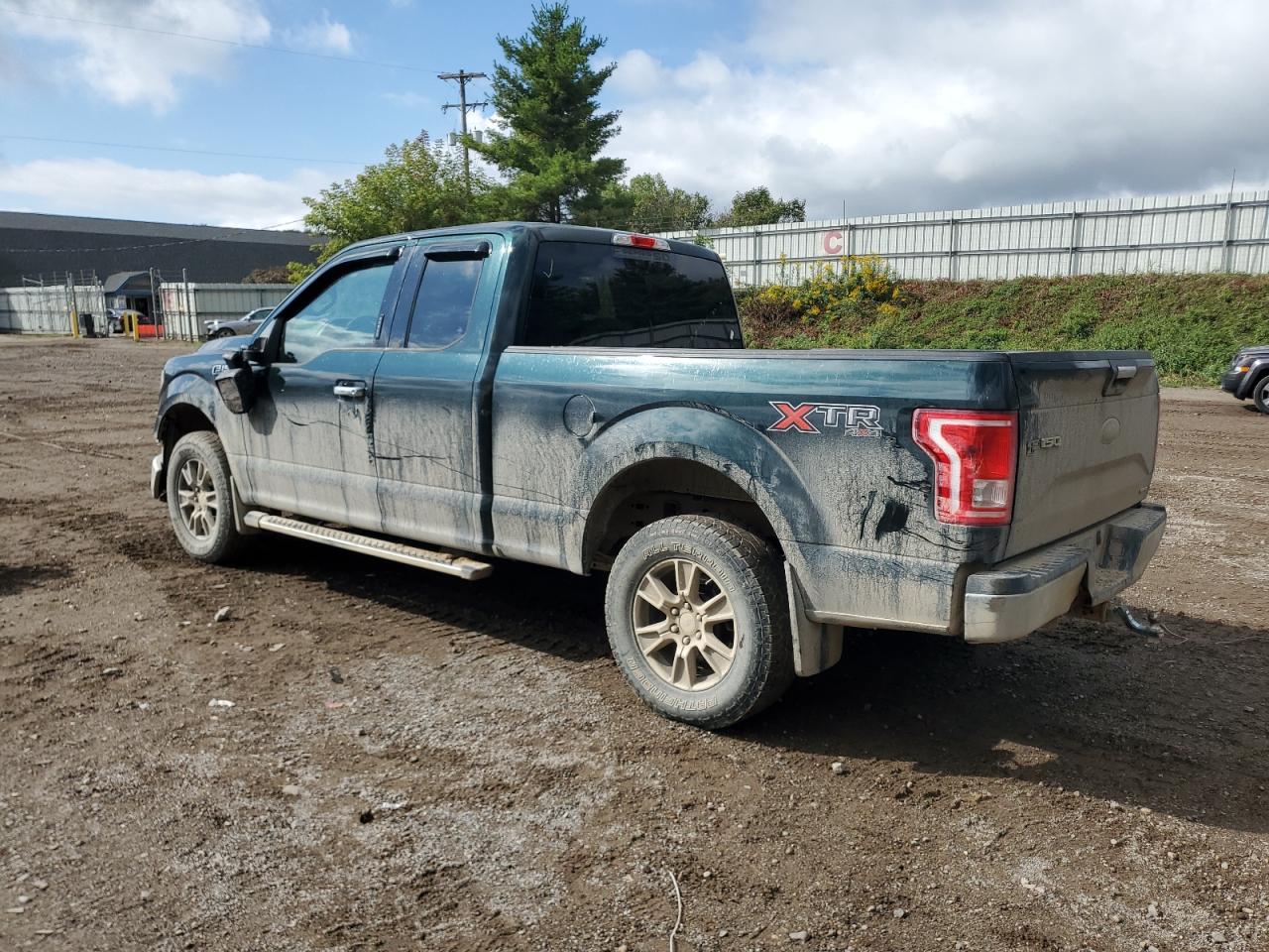 FORD F-150 SUPER CAB