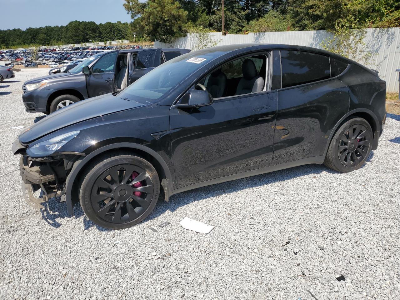 TESLA MODEL Y