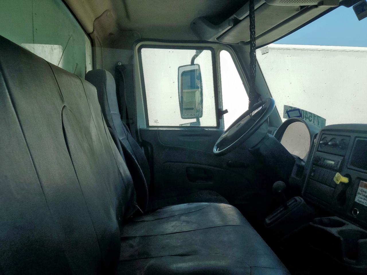 Lot #3242514964 2012 INTERNATIONAL 4000 4300