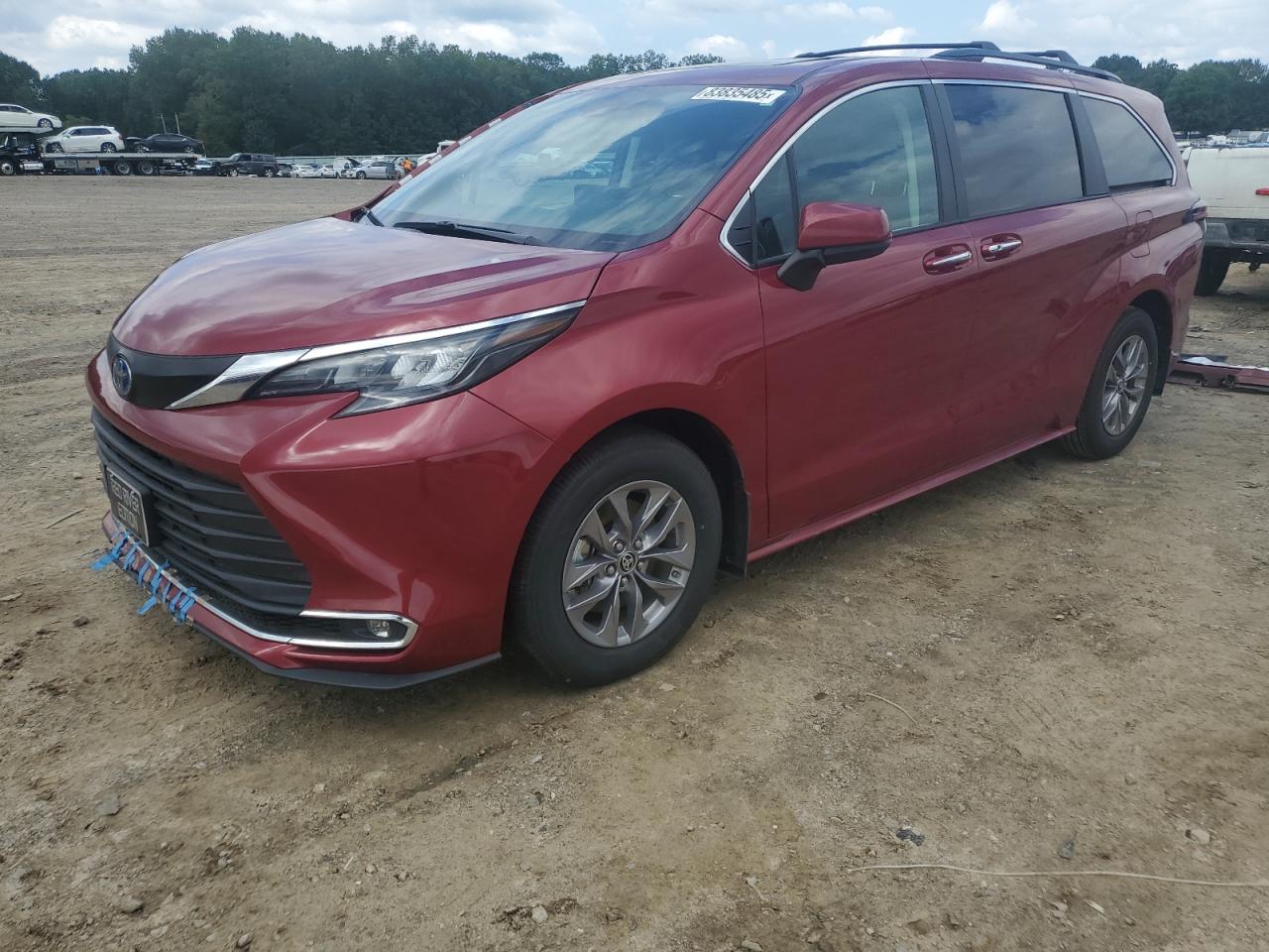 TOYOTA SIENNA XLE