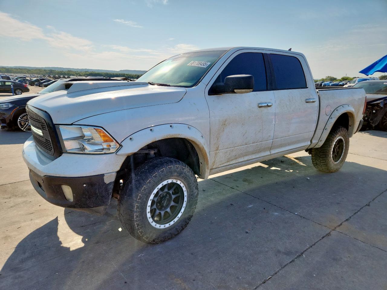 RAM 1500 SLT