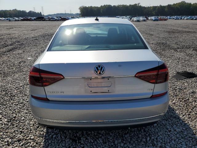 2017 VOLKSWAGEN PASSAT SE 1VWBT7A37HC005401