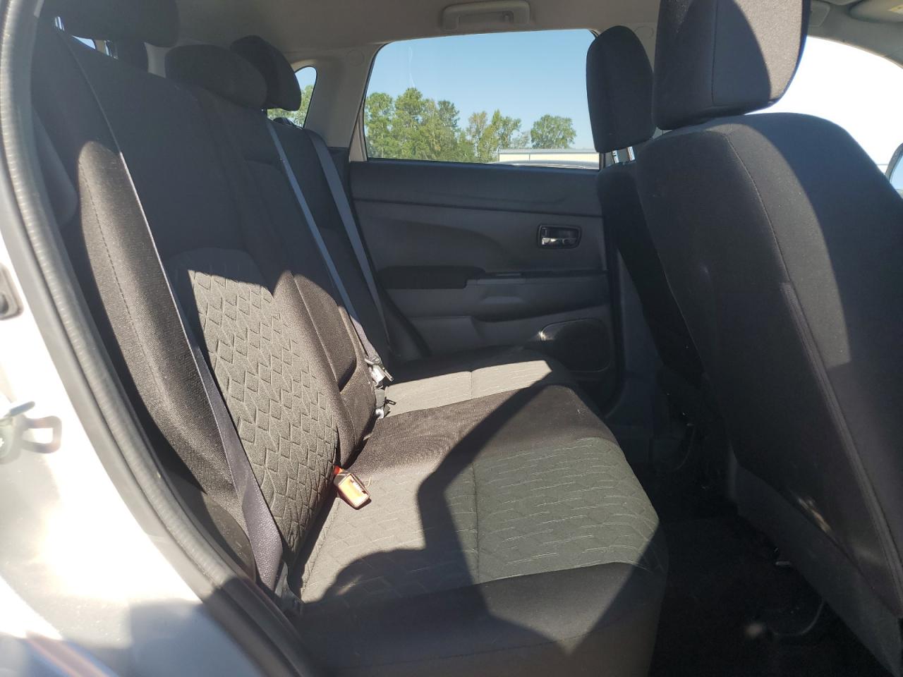 MITSUBISHI OUTLANDER S/SE