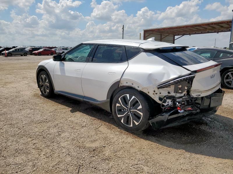 2024 KIA EV6 LIGHT KNDC34LA2R5193669