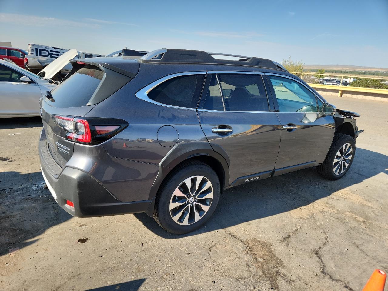 SUBARU OUTBACK TOURING