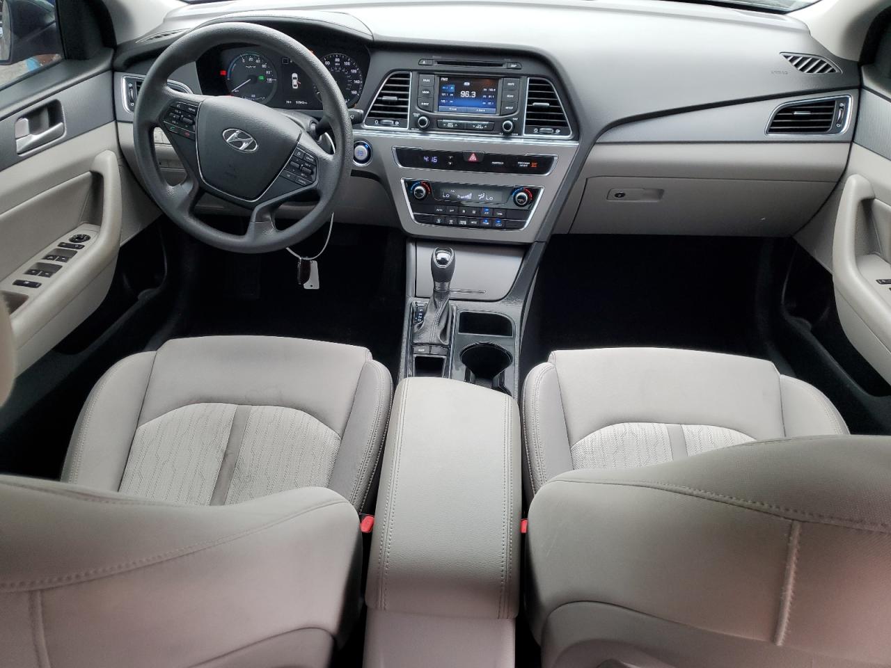 HYUNDAI SONATA HYBRID