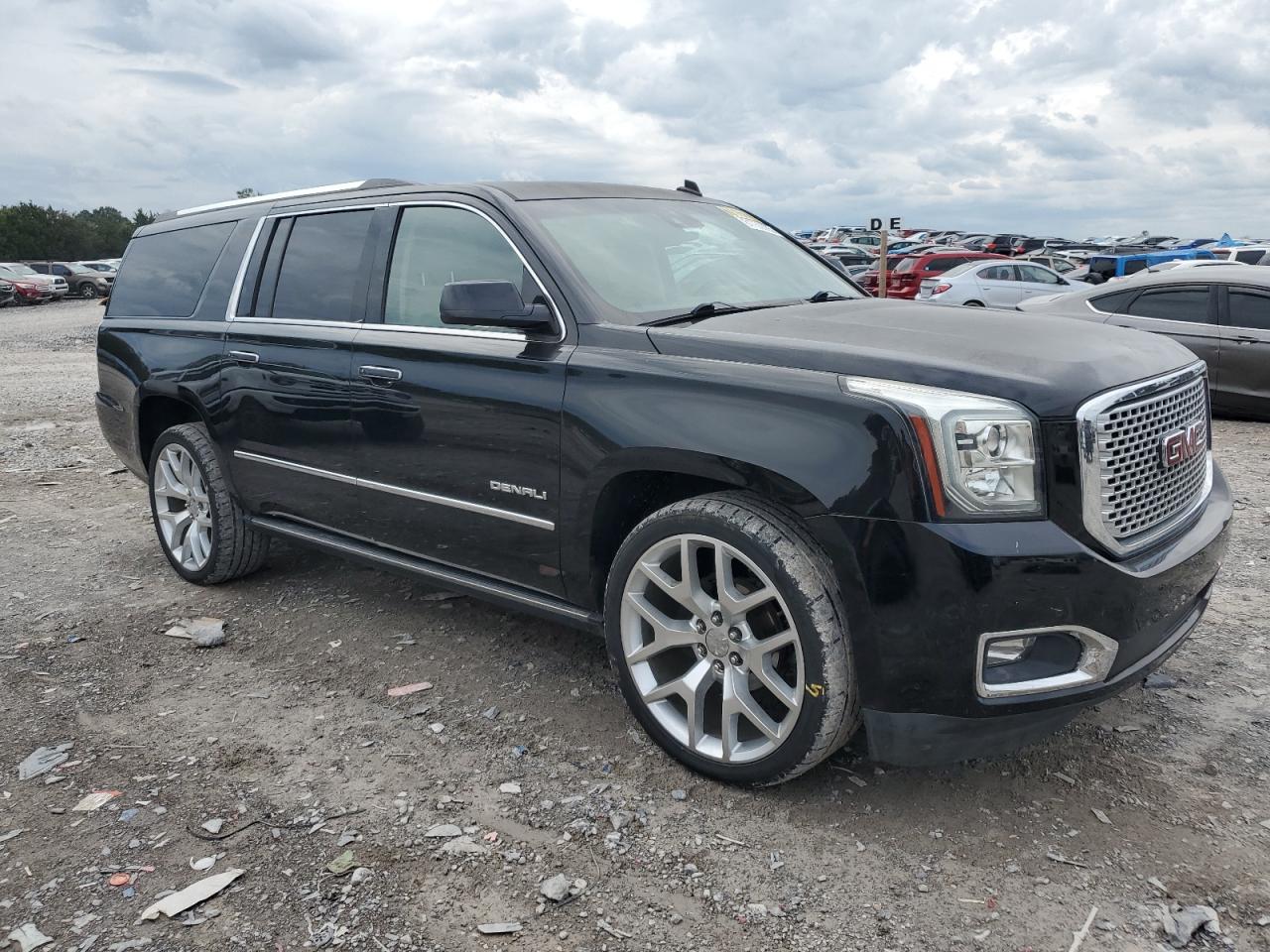 GMC YUKON DENALI
