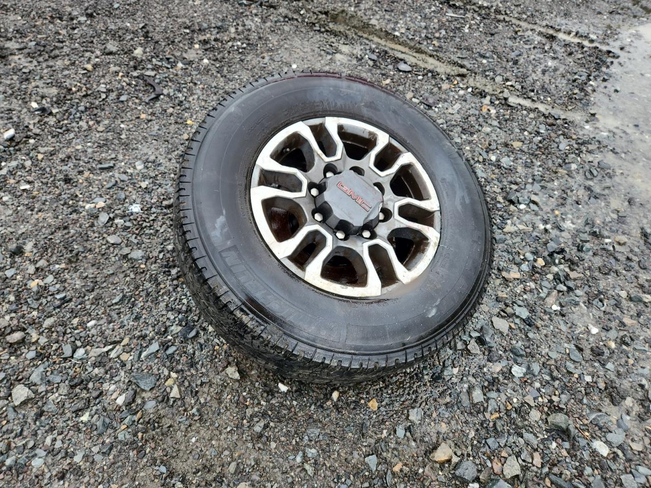 GMC SIERRA K2500 SLE