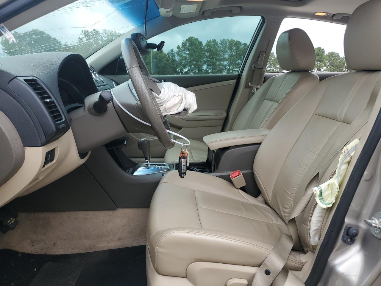 NISSAN ALTIMA BASE