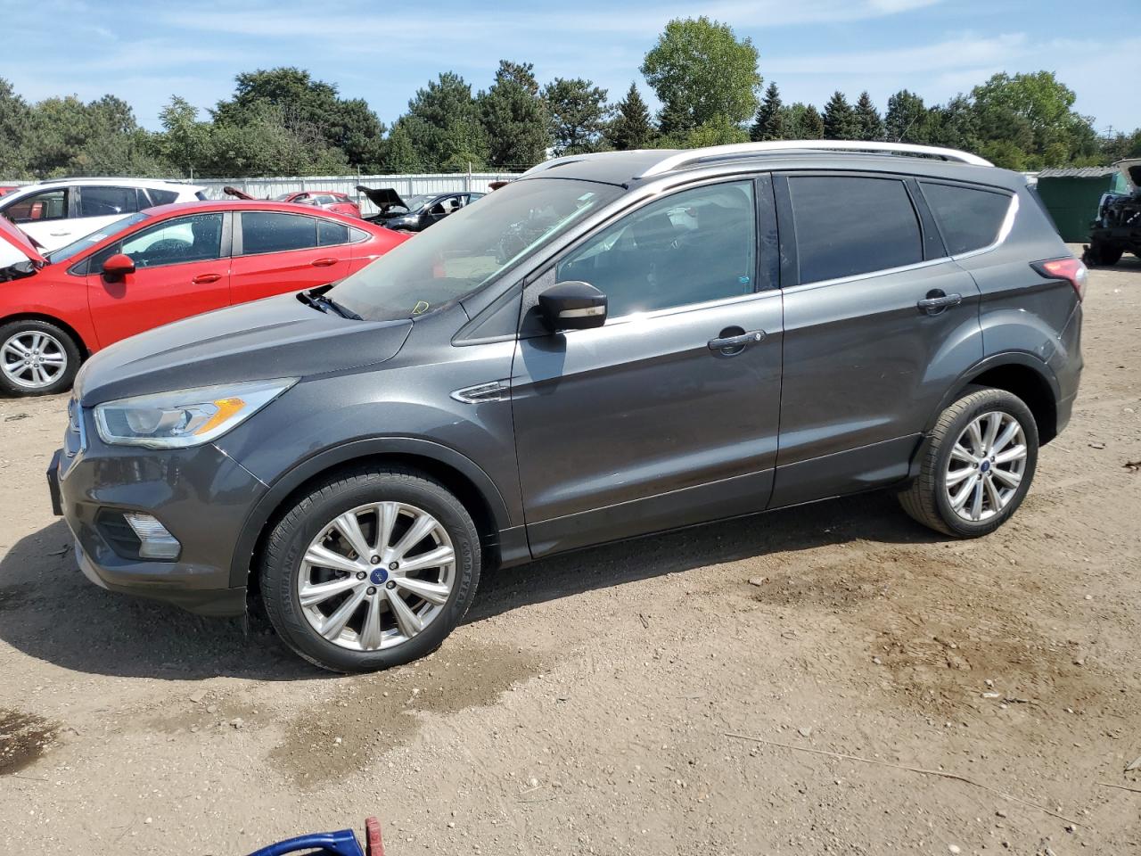 FORD ESCAPE TITANIUM