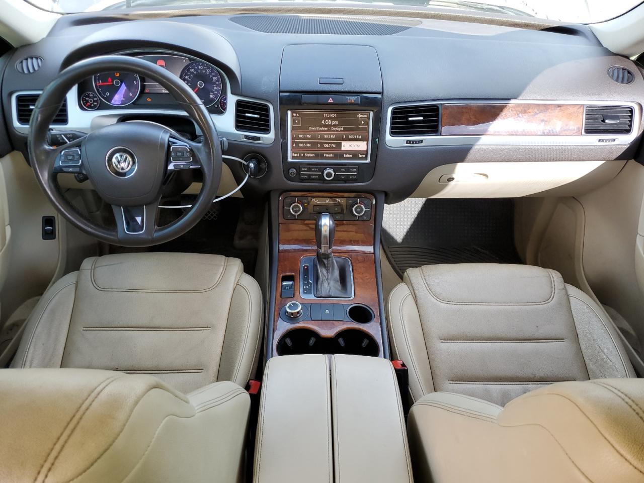 VOLKSWAGEN TOUAREG V6 TDI