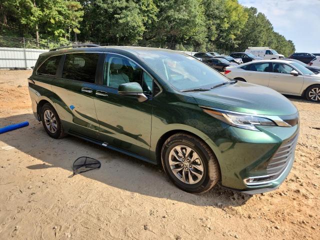 2023 TOYOTA SIENNA XLE #3302784898