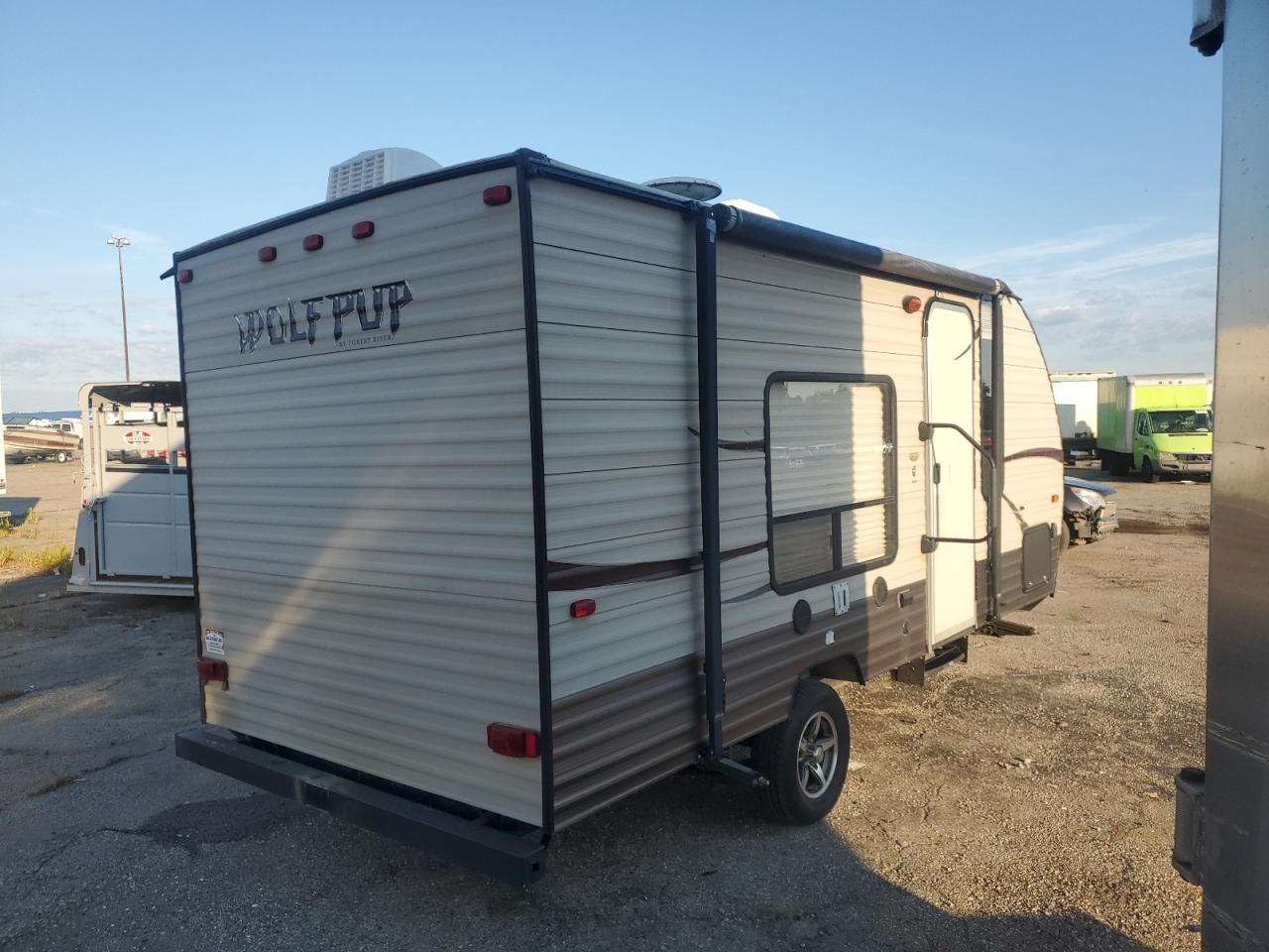 Lot #3257285763 2016 WILDWOOD WOLF PUP