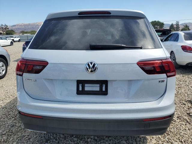 2018 VOLKSWAGEN TIGUAN S 3VV1B7AXXJM158851