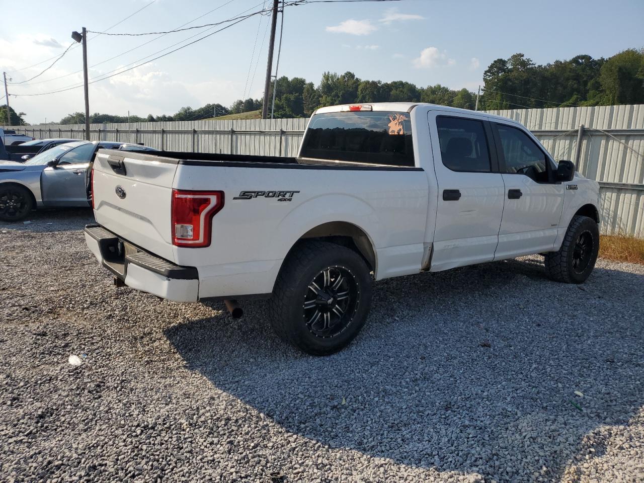 FORD F-150 SUPERCREW