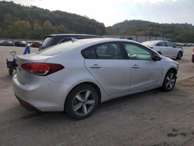 KIA FORTE LX 2018 silver  gas 3KPFL4A72JE211777 photo #4