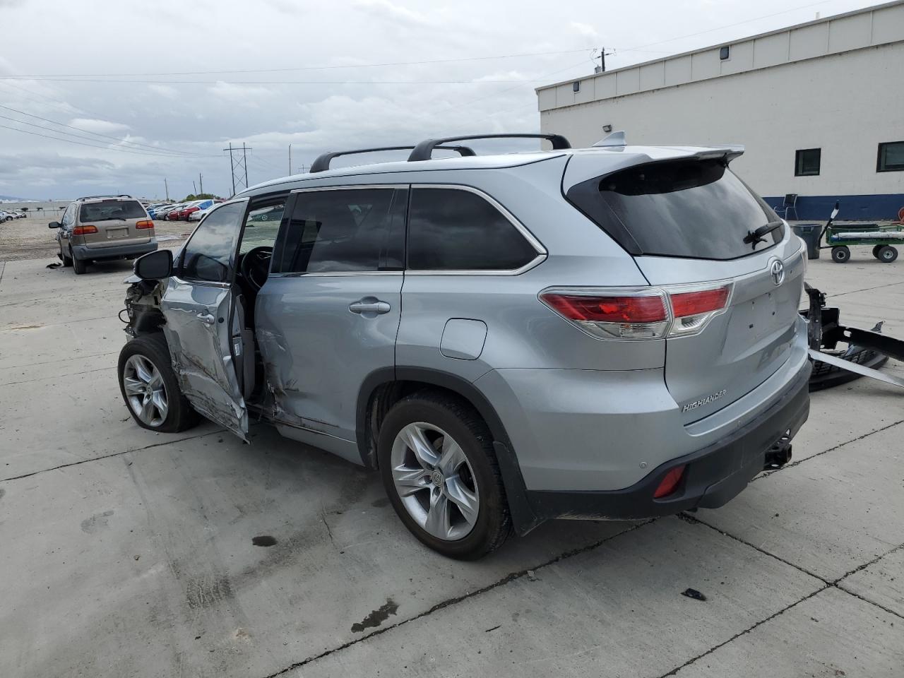 TOYOTA HIGHLANDER LIMITED