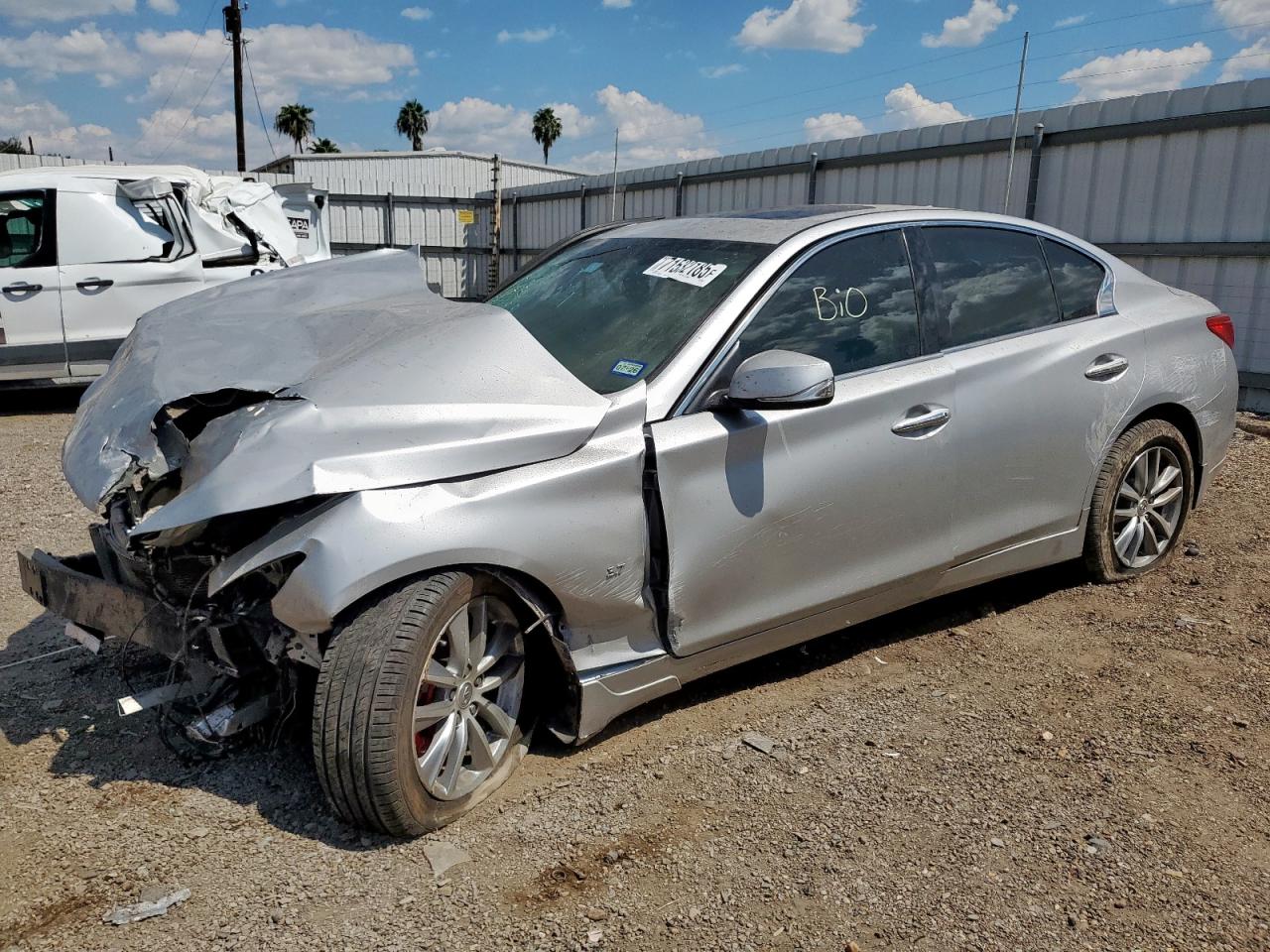 INFINITI Q50 BASE