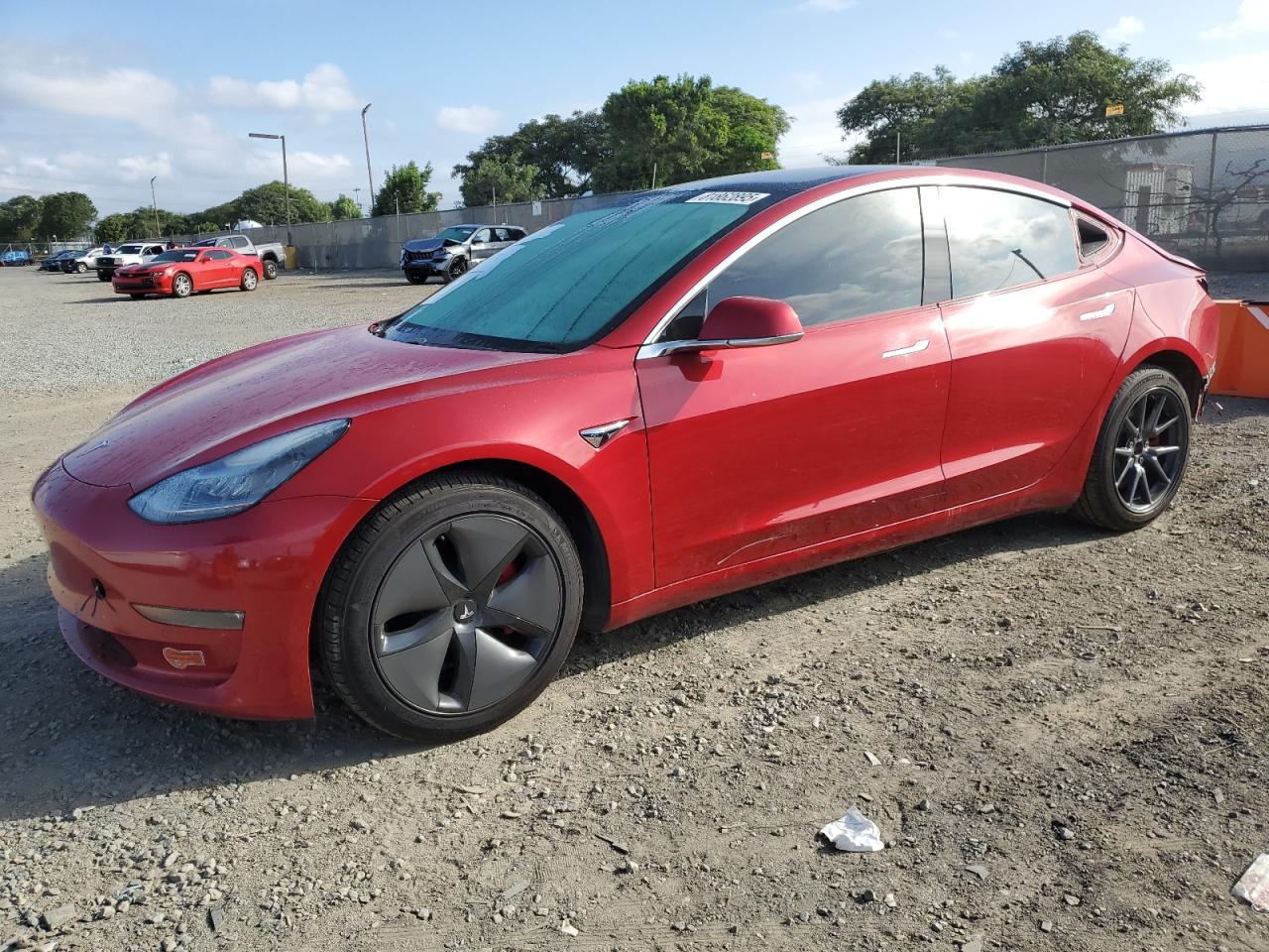 TESLA MODEL 3