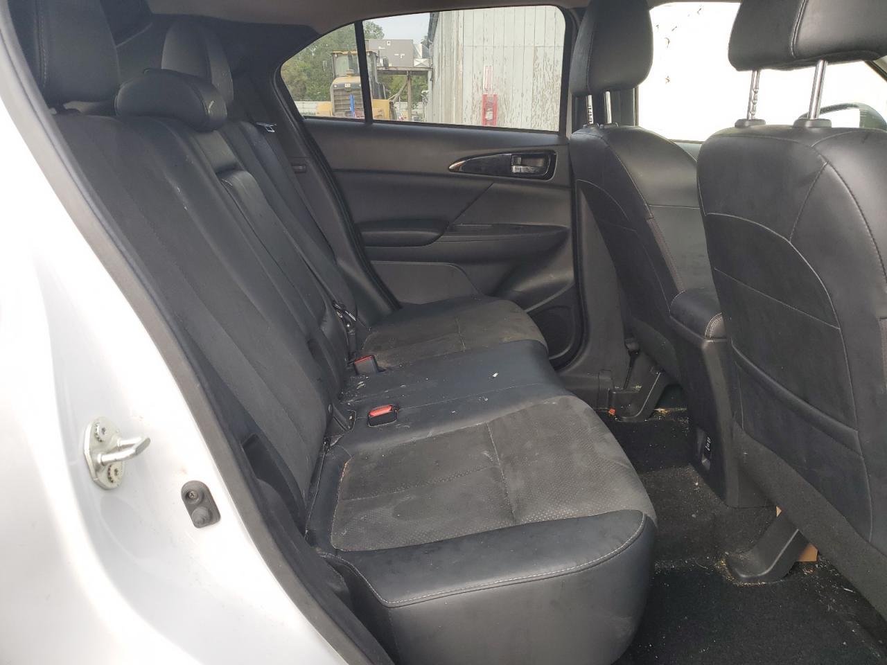 MITSUBISHI ECLIPSE SE