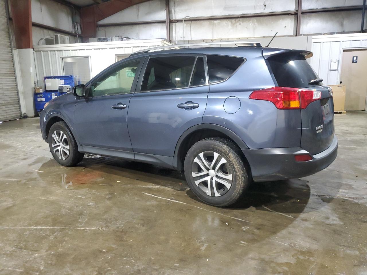 TOYOTA RAV4 LE