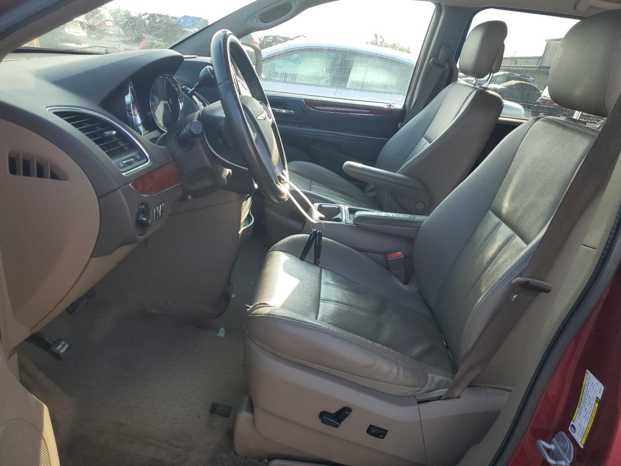 CHRYSLER TOWN & COUNTRY TOURING