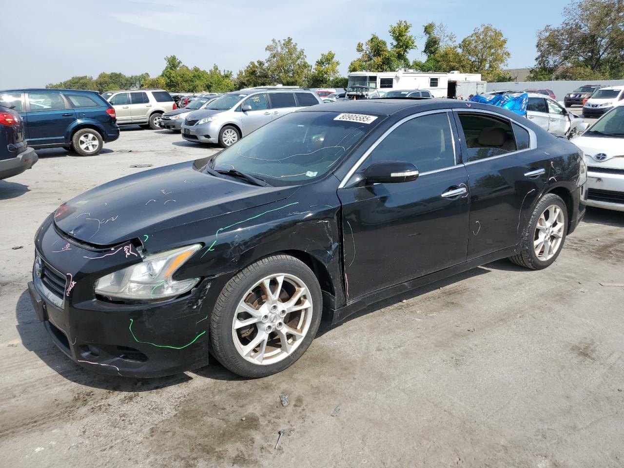 NISSAN MAXIMA S